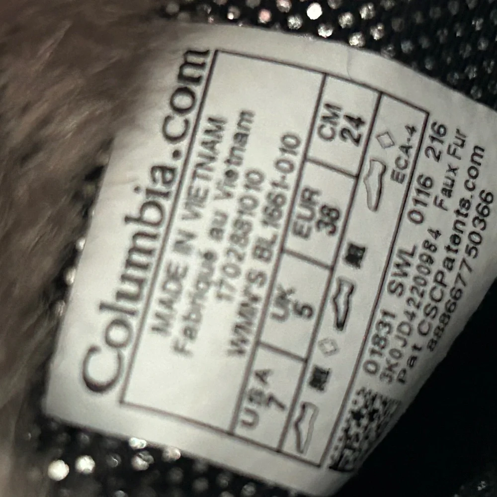 Columbia Waterproof Winter Boots Black Faux Fur Lining